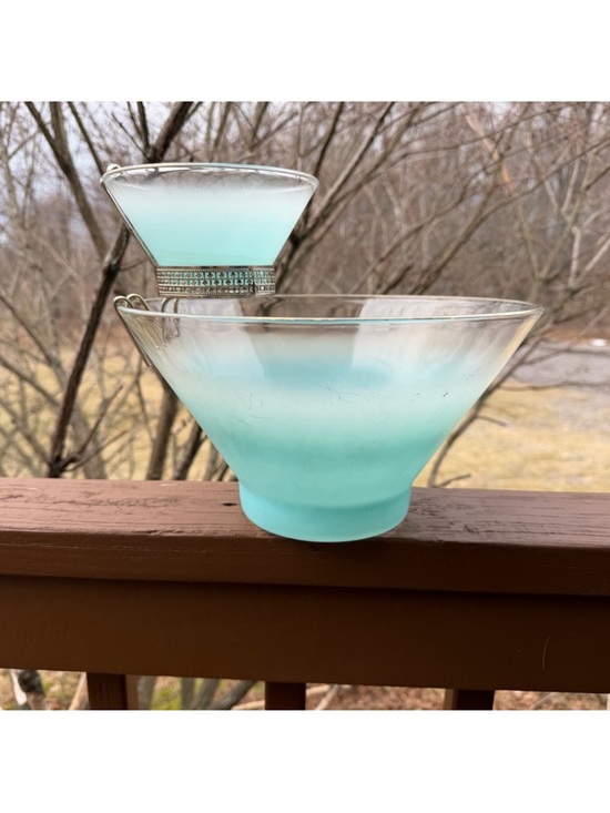 MCM Other - Vintage MCM Turquoise Blendo Federal Glass Chip and Dip Serving Bowl set